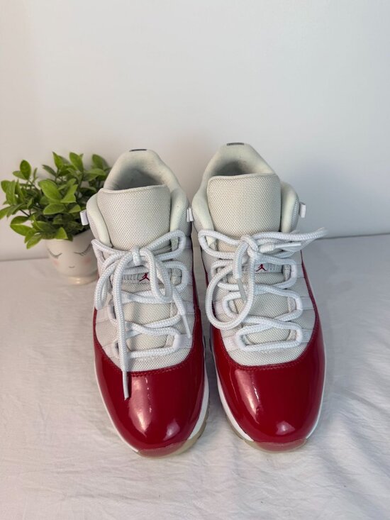 Air Jordan 11 Retro Low Cherry Red/White Mens Sneakers Size 10 Pre-Owned main image 14